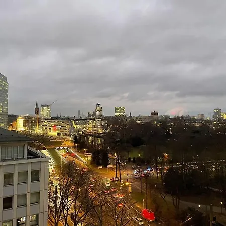Kaiserloft Skylineblick Messe & * Dusseldorf